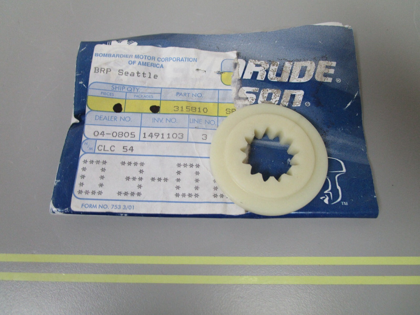*NEW OEM* 0810 OMC Johnson Evinrude Spacer 315810 0315810