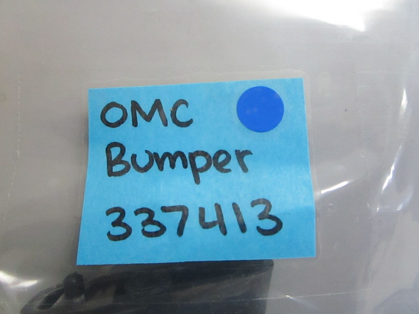 *NEW OEM* 0770 OMC Johnson Evinrude Bumper 337413 0337413