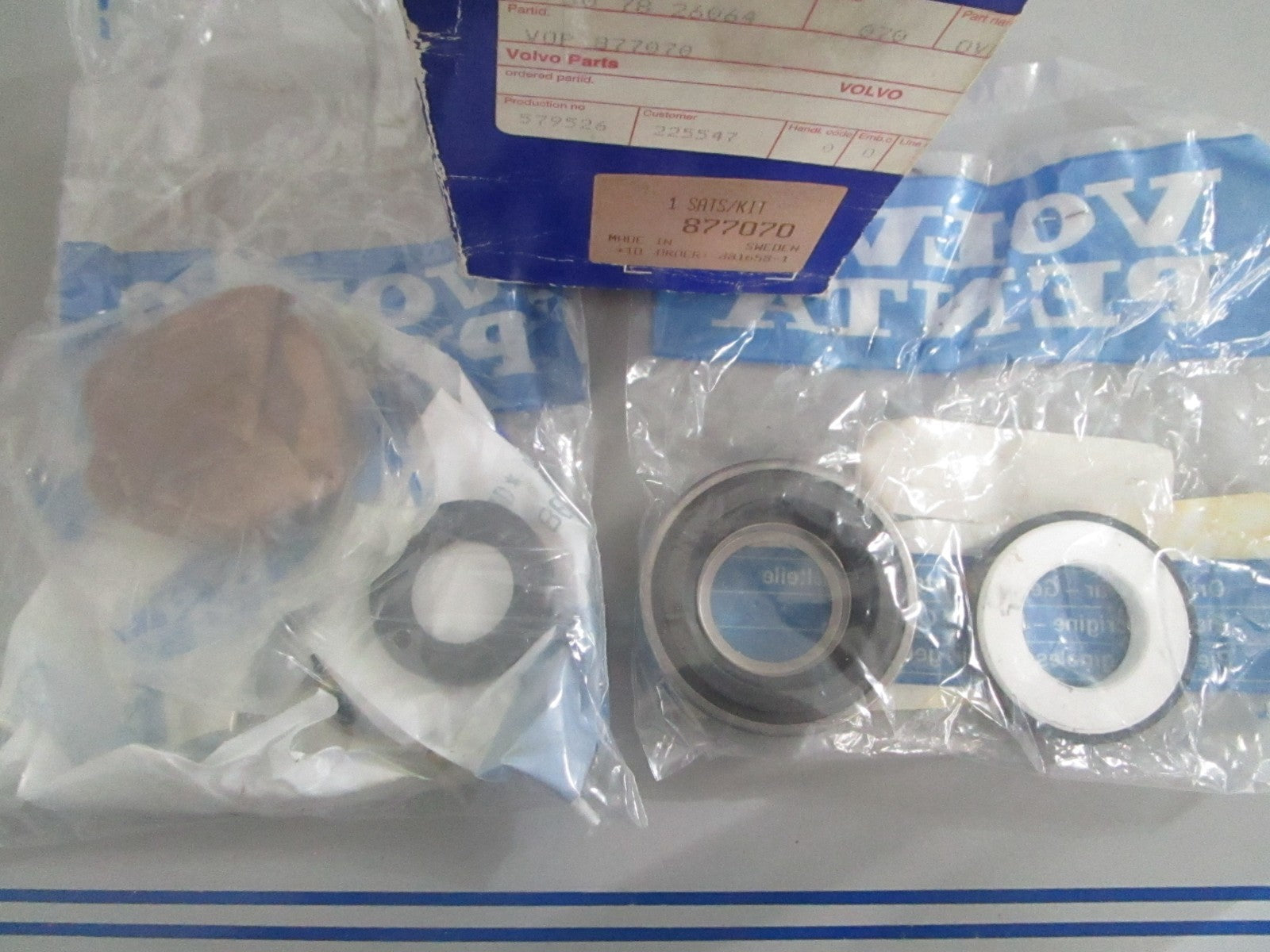 *NEW OEM* 0820 Volvo Penta Overhaul Kit 877070