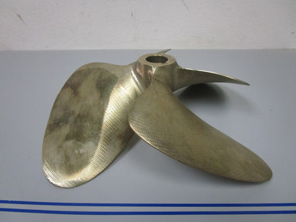 *NEW* 0720 Michigan Wheel 1⅛ SAE 4 Blade 13 x 13 Nibral Propeller 635103