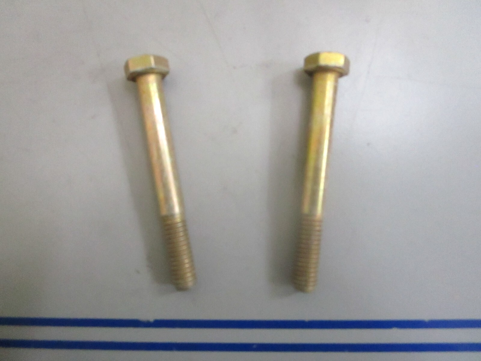*NEW OEM* (LOT OF 2) 0810 Mercury Quicksilver Screw 10-807356
