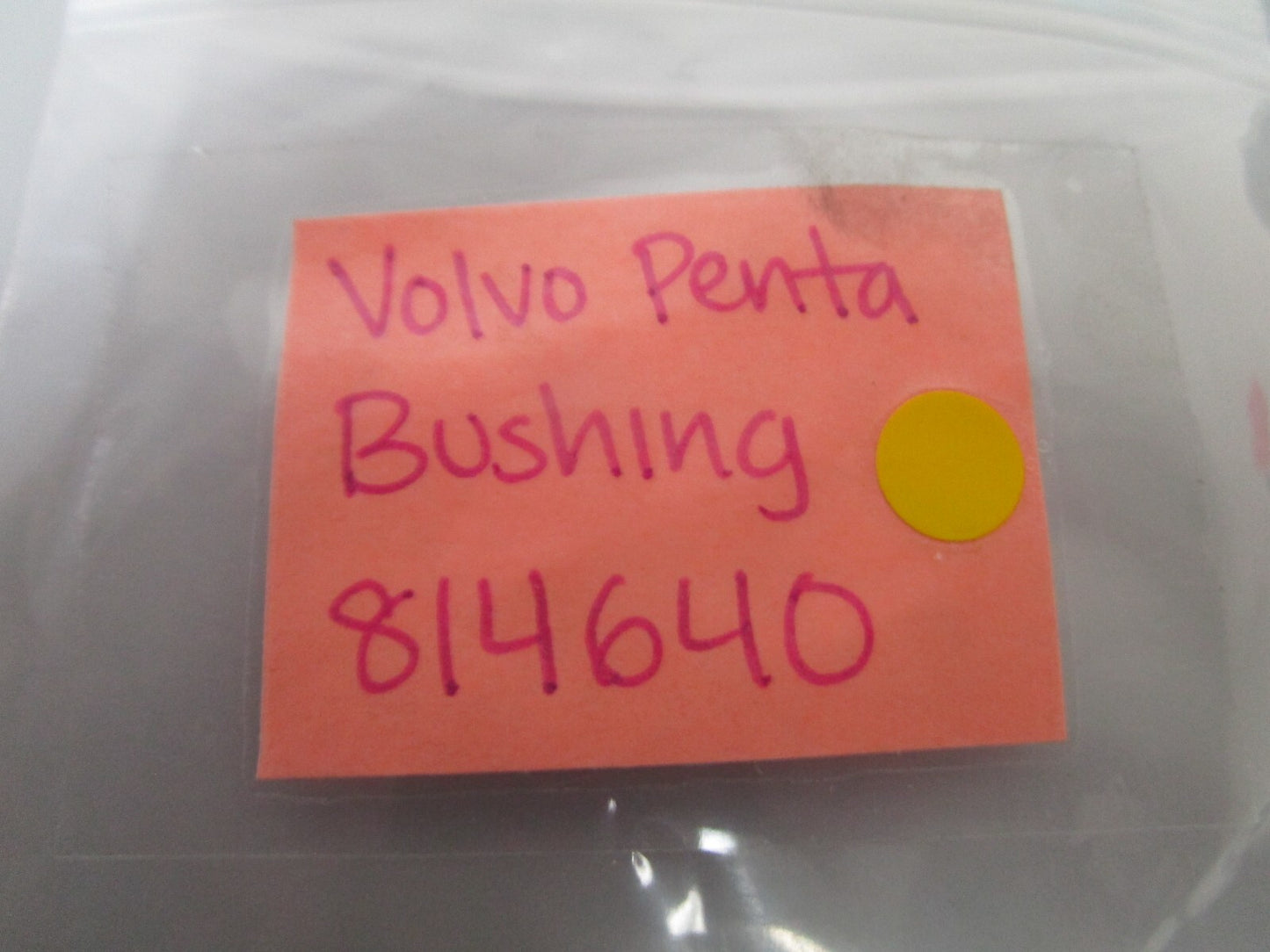 *NEW OEM* 0810 Volvo Penta Bushing 814640