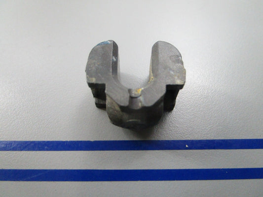 NEW OEM 334163 0334163 OMC Johnson Evinrude Shift Cradle 0810