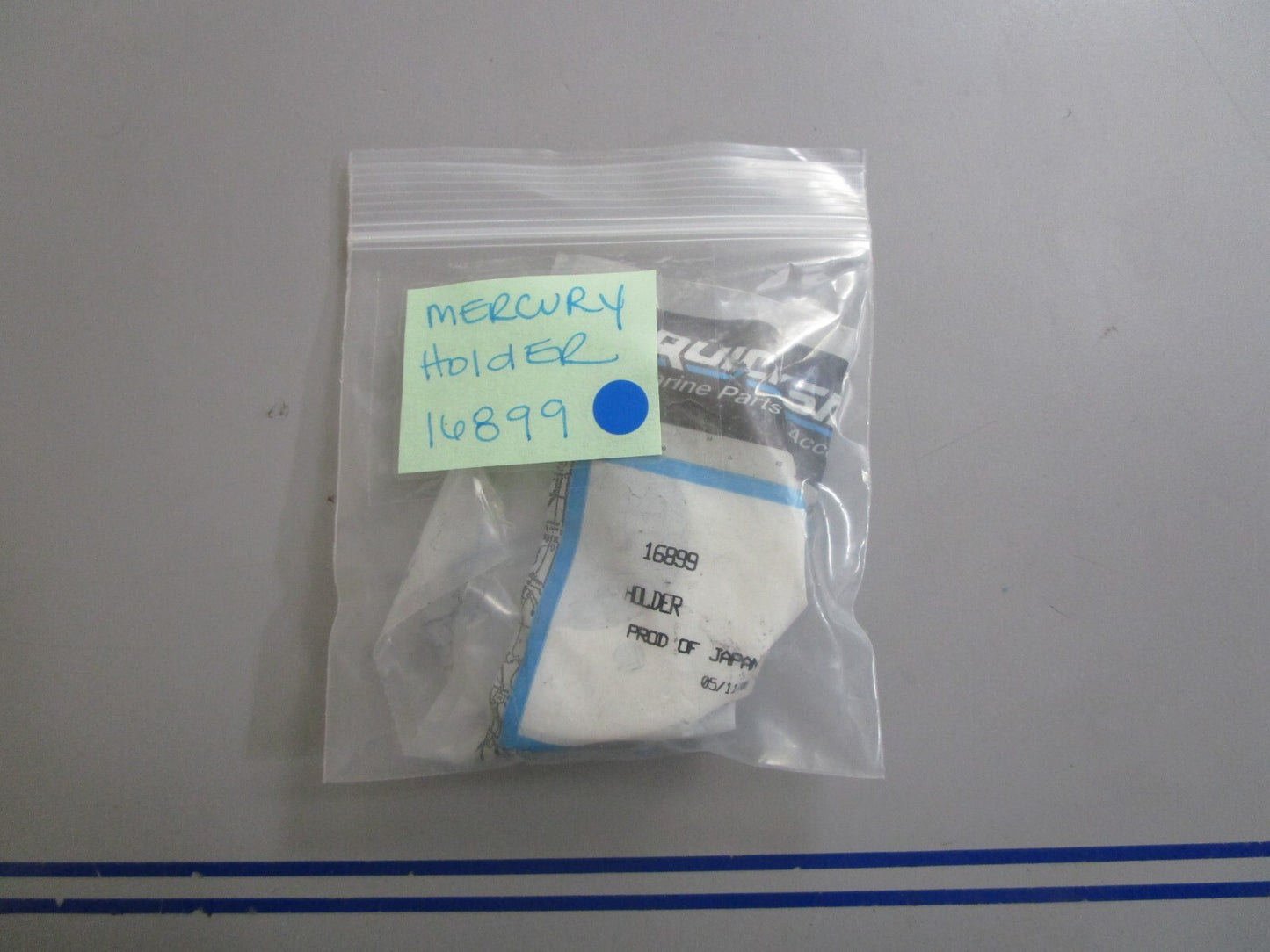*NEW OEM* 0810 Mercury Quicksilver Holder 16899