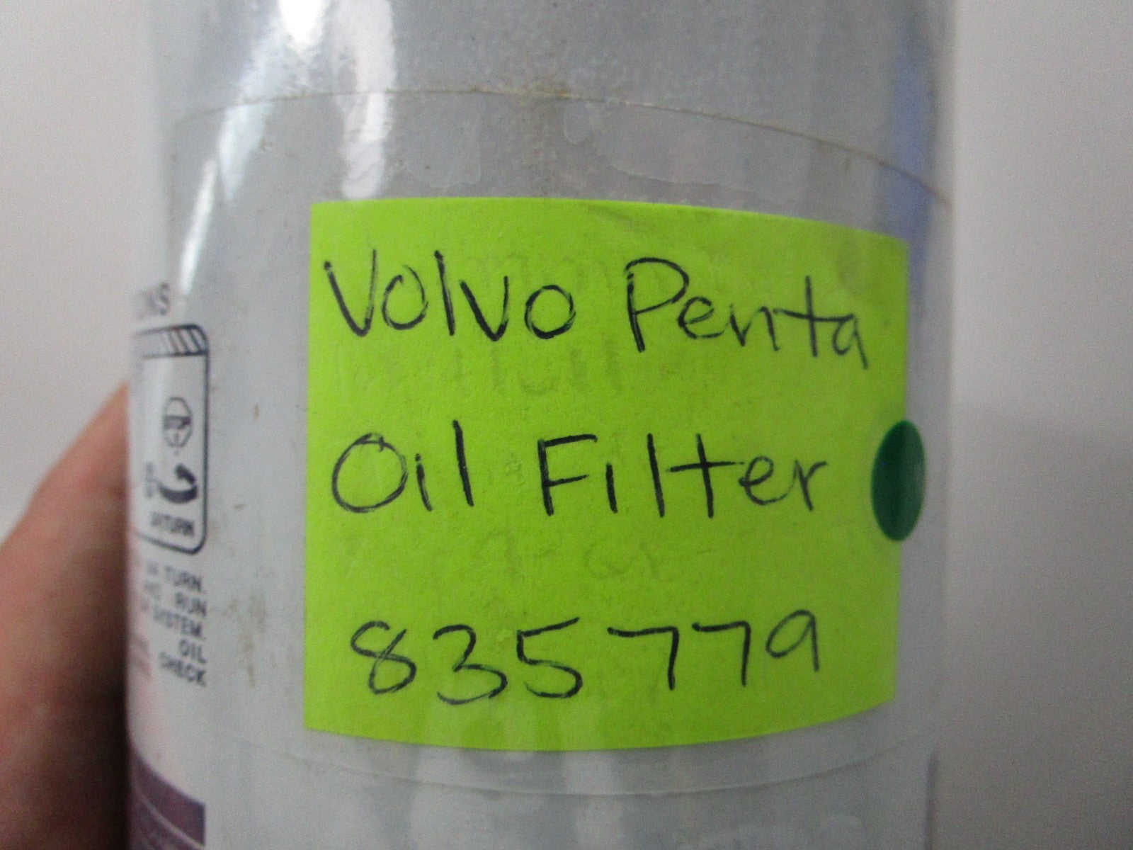 NEW OEM 835779 Volvo Penta Oil Filter 0810