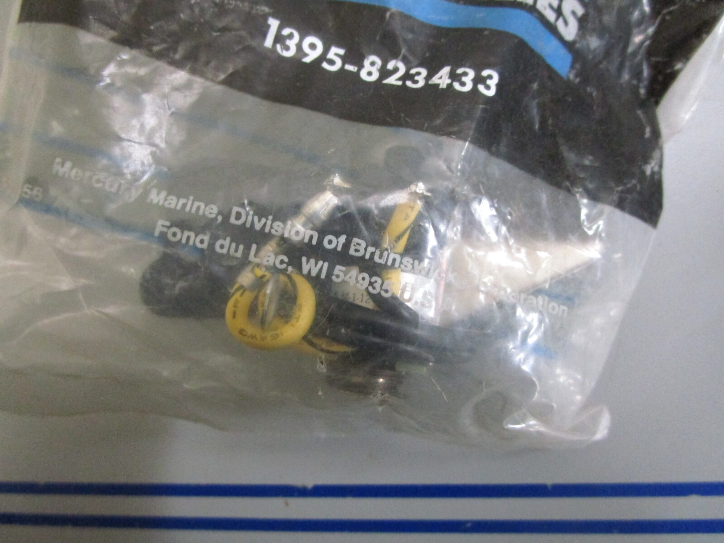 *NEW OEM* 0820 Mercury Quicksilver Plate Assy 1395-823433