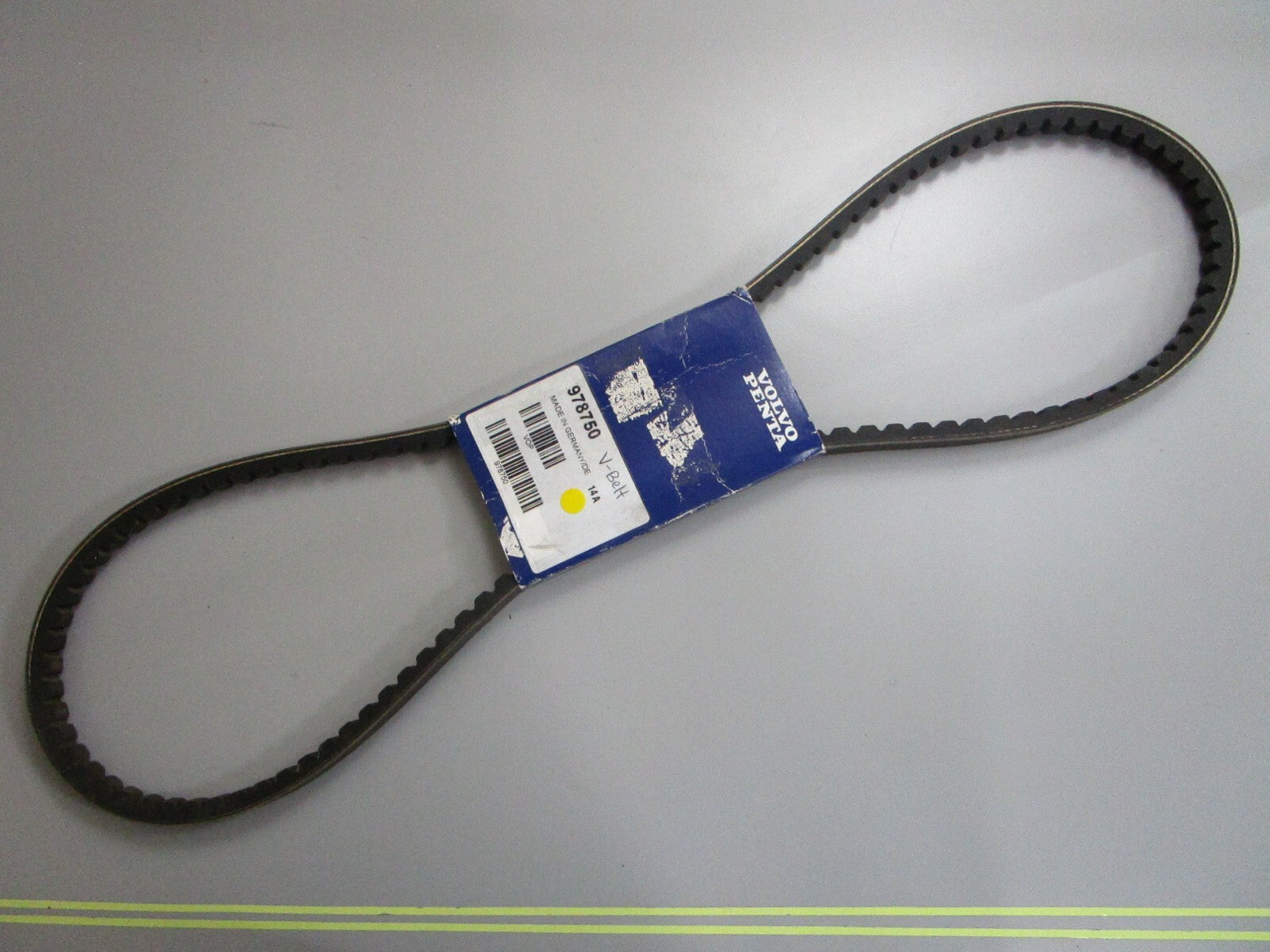 *NEW OEM* 0820 Volvo Penta V-Belt 978750