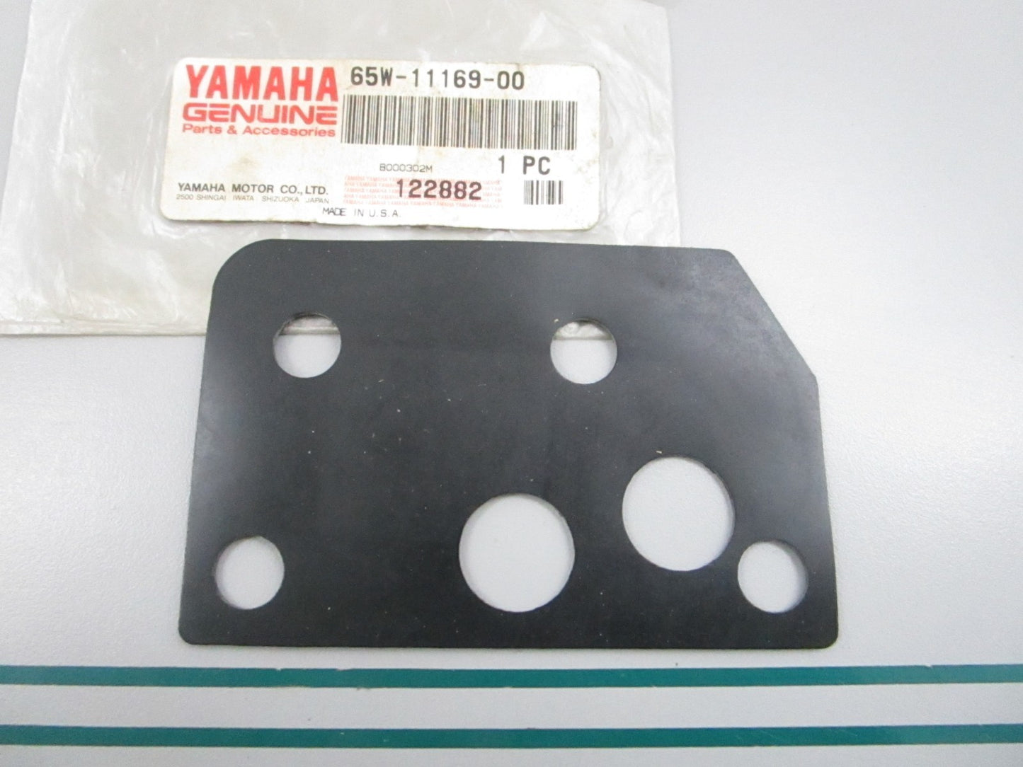 NEW OEM 65W-11169-00-00 Yamaha Breather Cover Gasket 0810