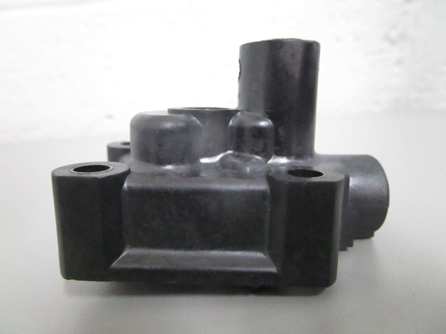NEW OEM 46-16156 Mercury Quicksilver Water Pump Housing 0820