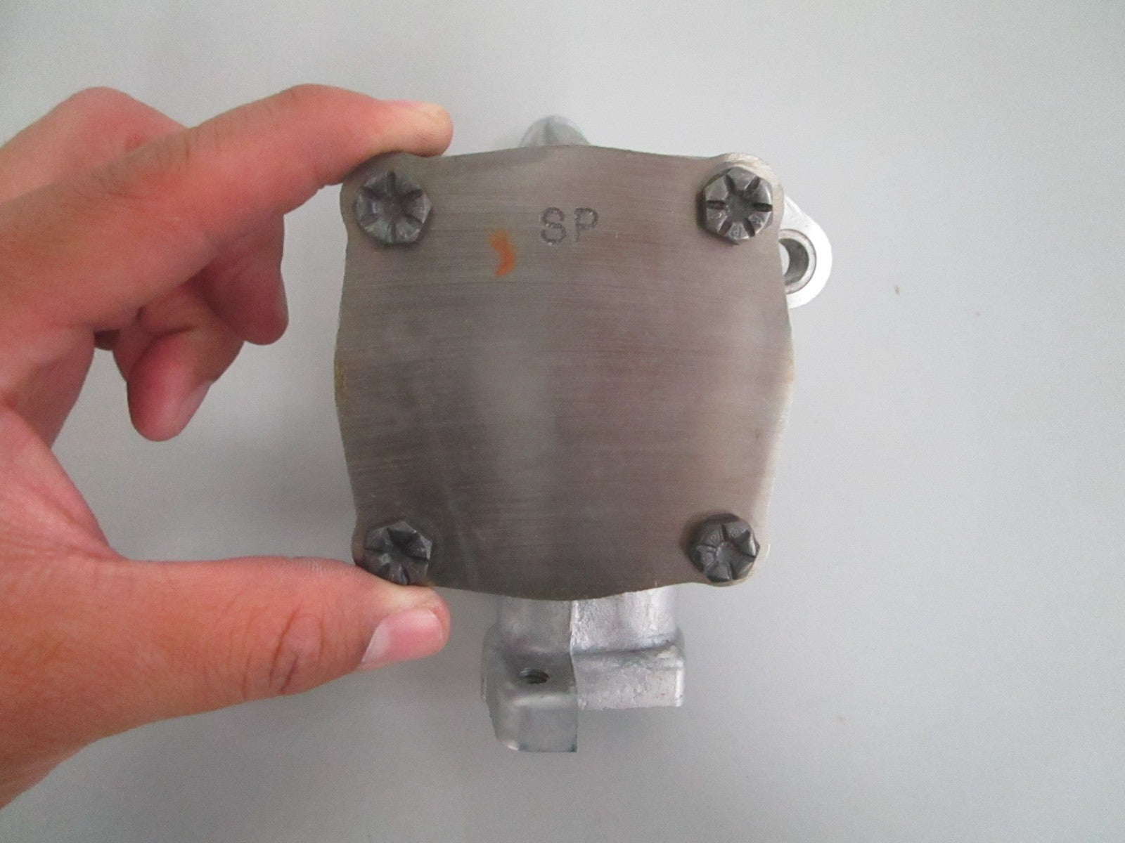 Mercury 56174 Marine Oil Pump Assy NOS Genuine Factory NEW OEM 0820