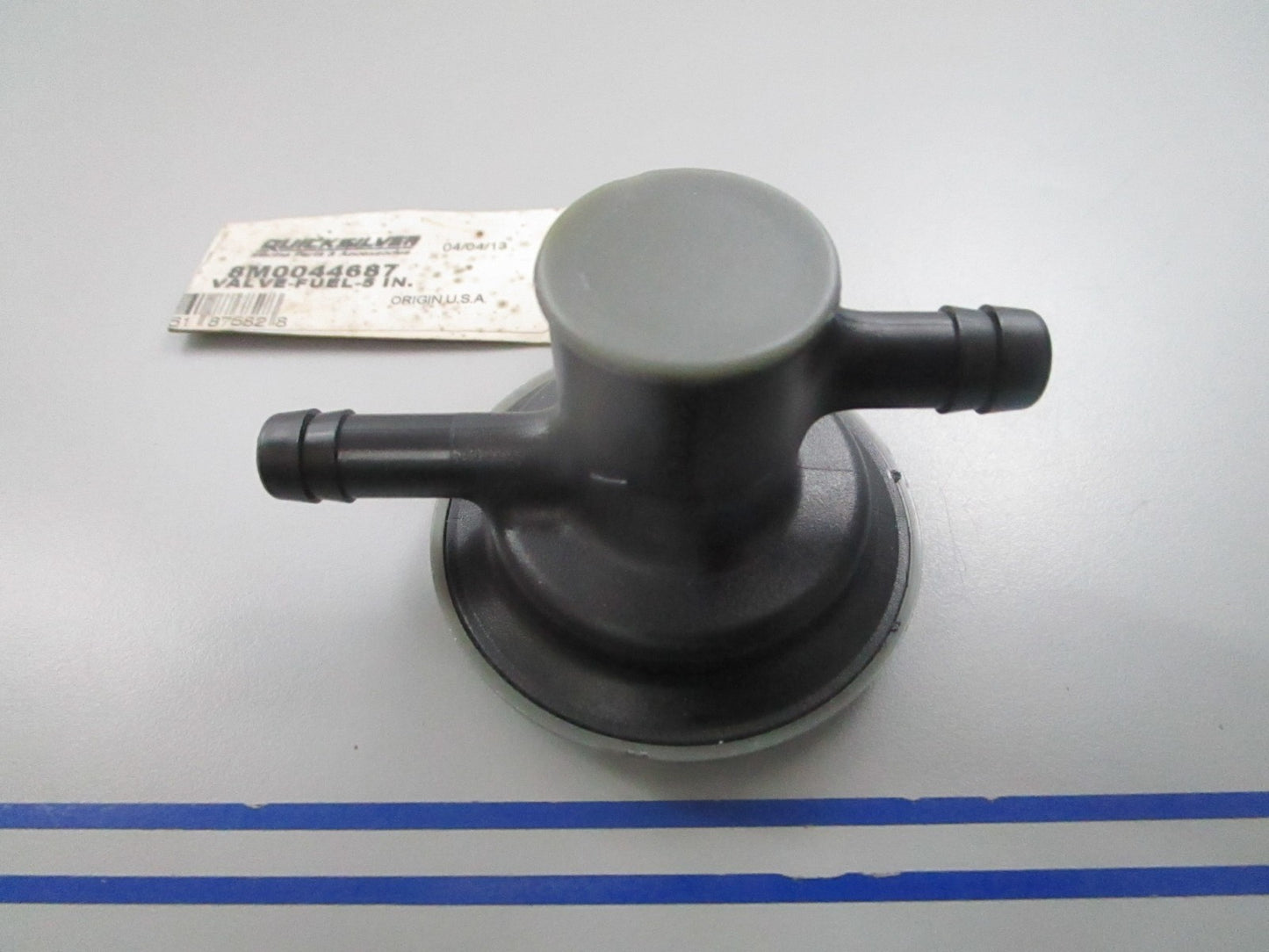 NEW OEM Mercury Quicksilver 8M0044687 5" Fuel Valve 0810