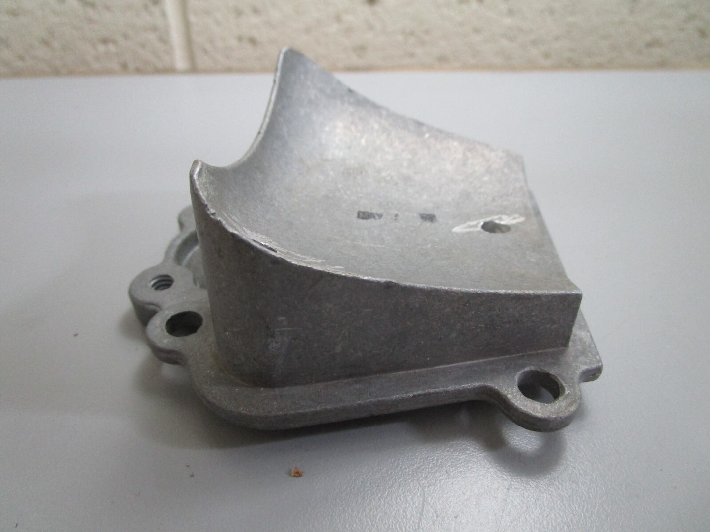 *NEW OEM* 0810 Mercury Quicksilver Fuel Pump Cover F5664746 A439746