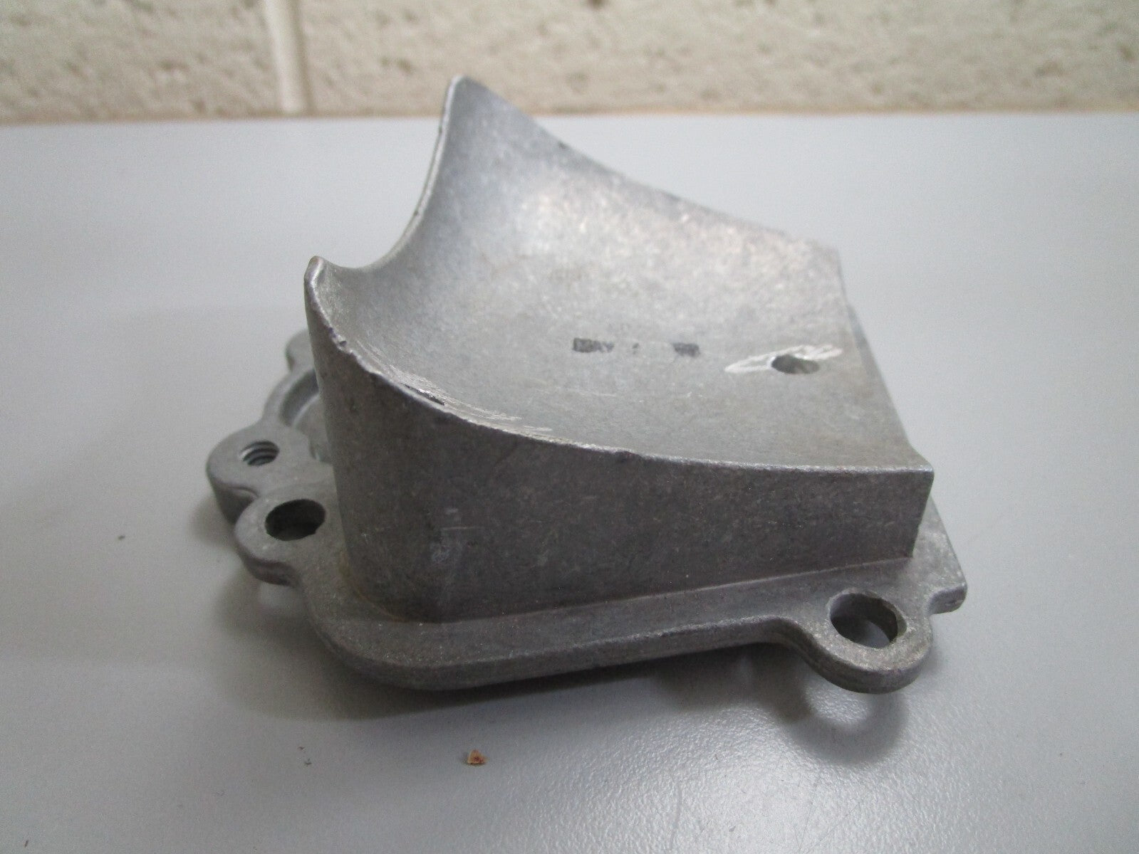 *NEW OEM* 0810 Mercury Quicksilver Fuel Pump Cover F5664746 A439746