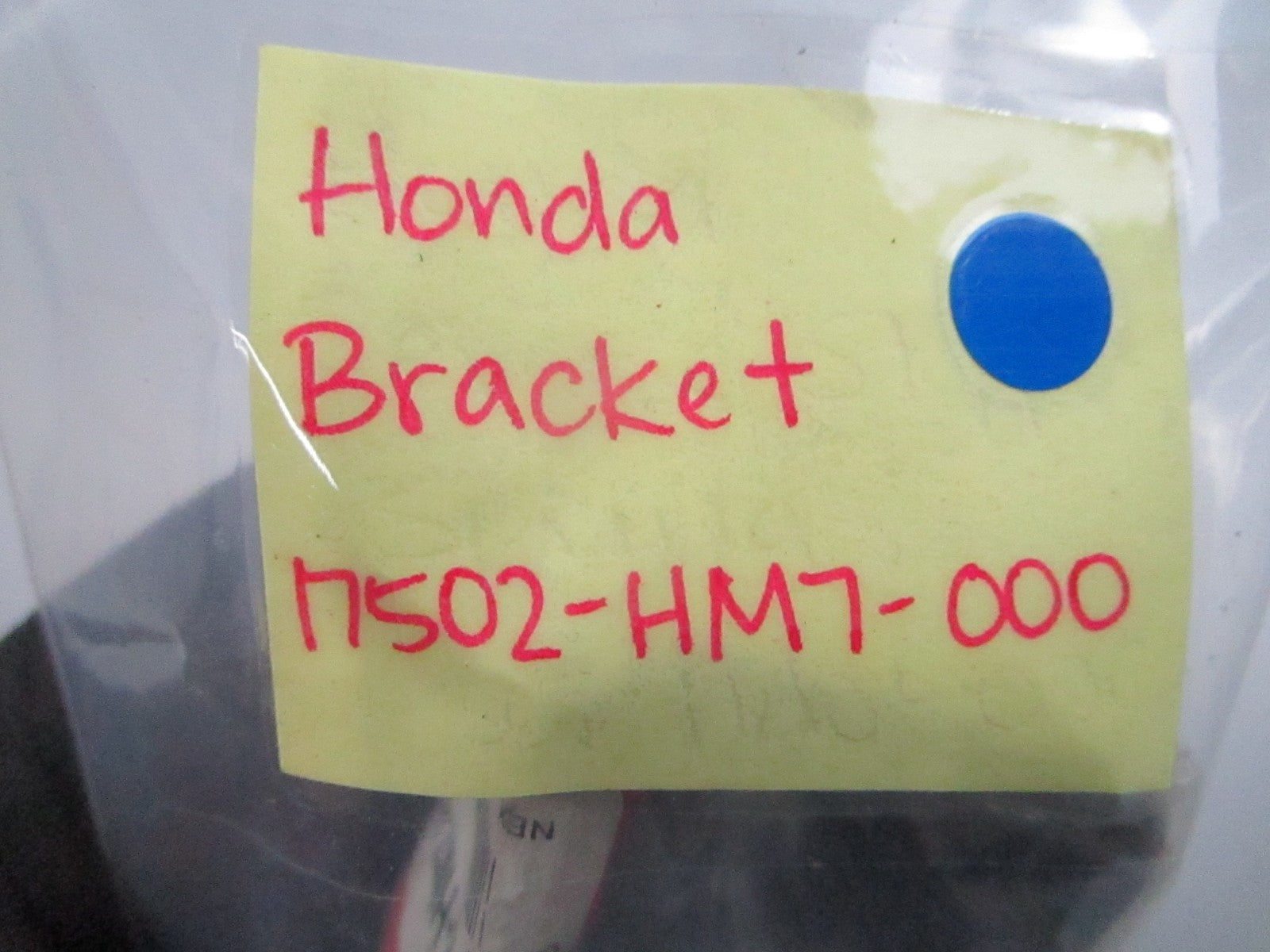 *NEW OEM* 0810 Honda Bracket 17502-HM7-000