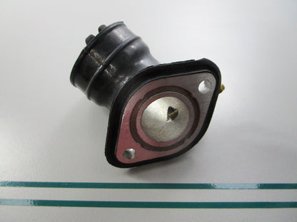 NEW OEM 4TE-E3585-01-00 Yamaha Manifold 0810