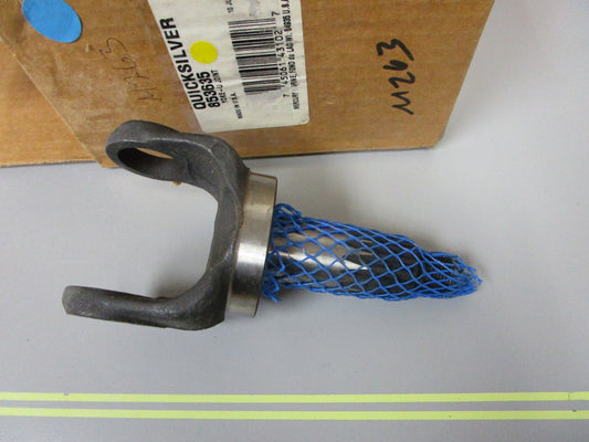 *NEW OEM* 0810 Mercury Quicksilver U-Joint Yoke 853635