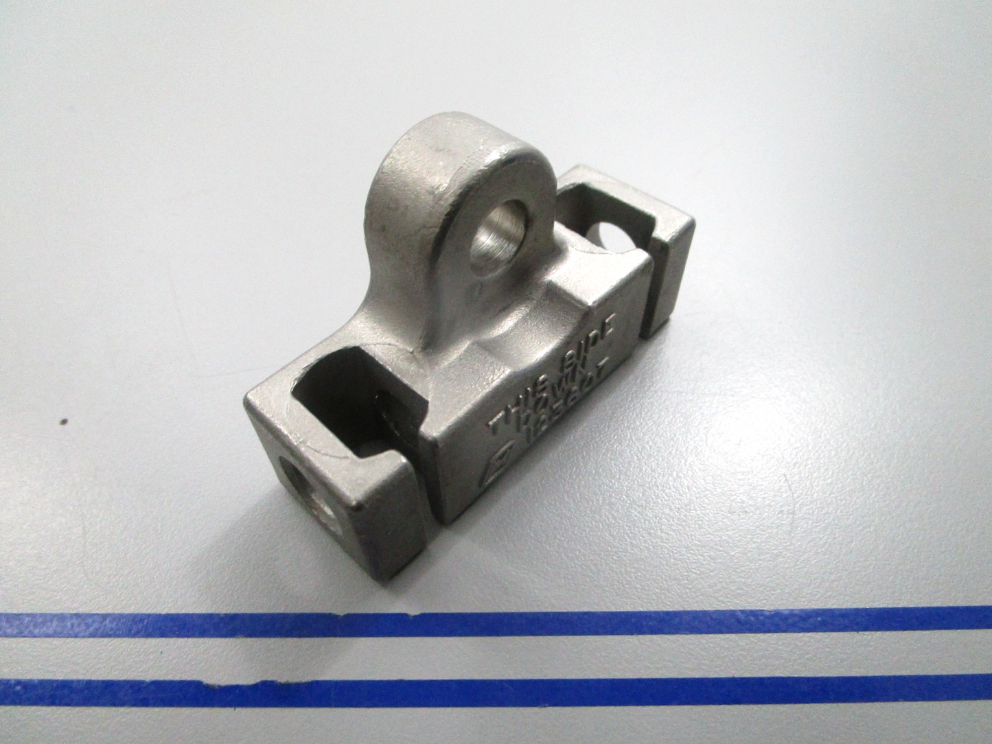 *NEW OEM* 0810 OMC Johnson Evinrude Dual Cable Steering Connector 123607 0123607