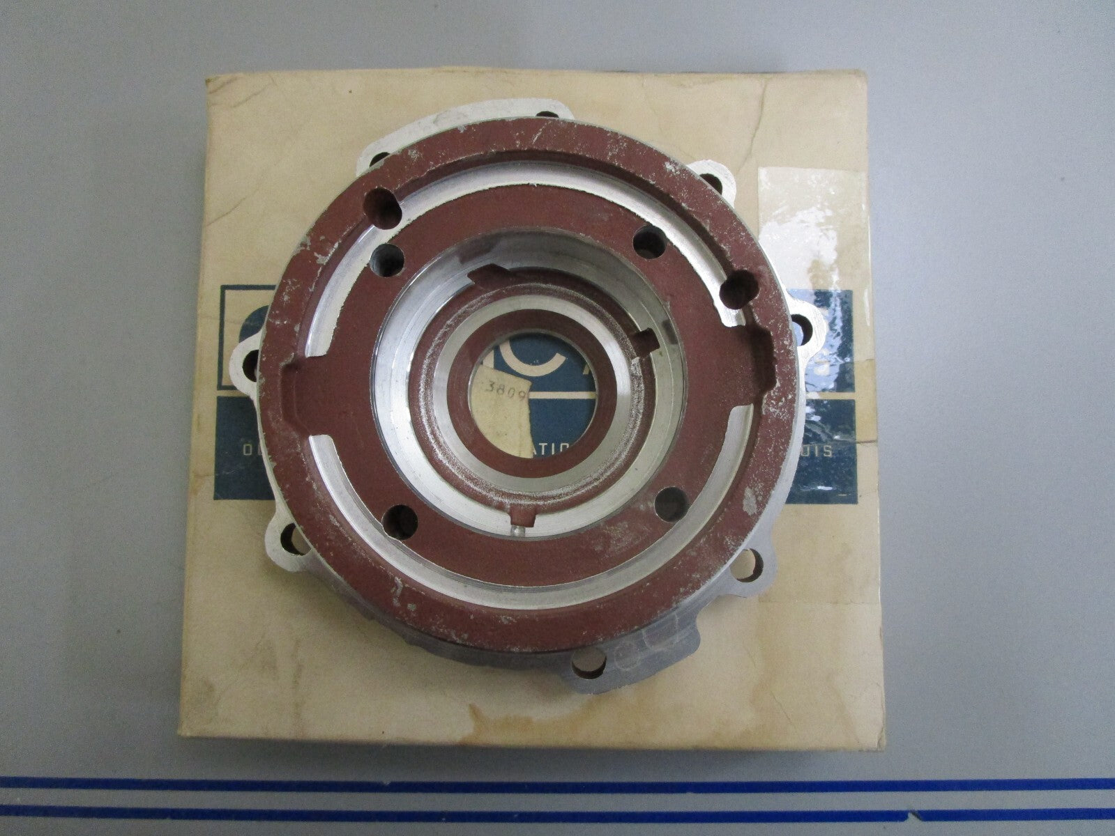 *NEW OEM* 0820 OMC Johnson Evinrude Lower Crankcase Head & Bushing 380968 038096