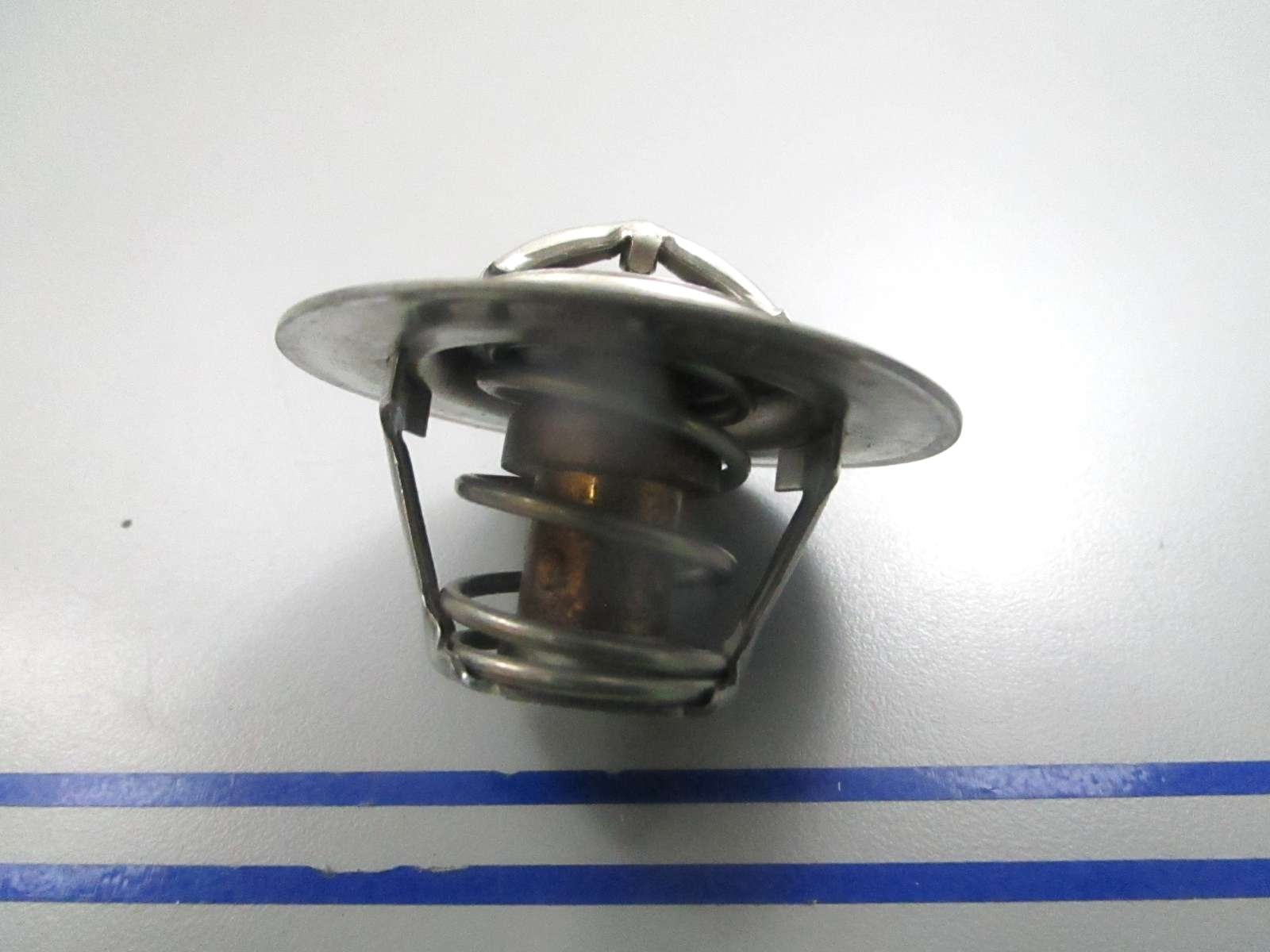 NEW OEM Mercury Quicksilver 807252T1 Thermostat 0810