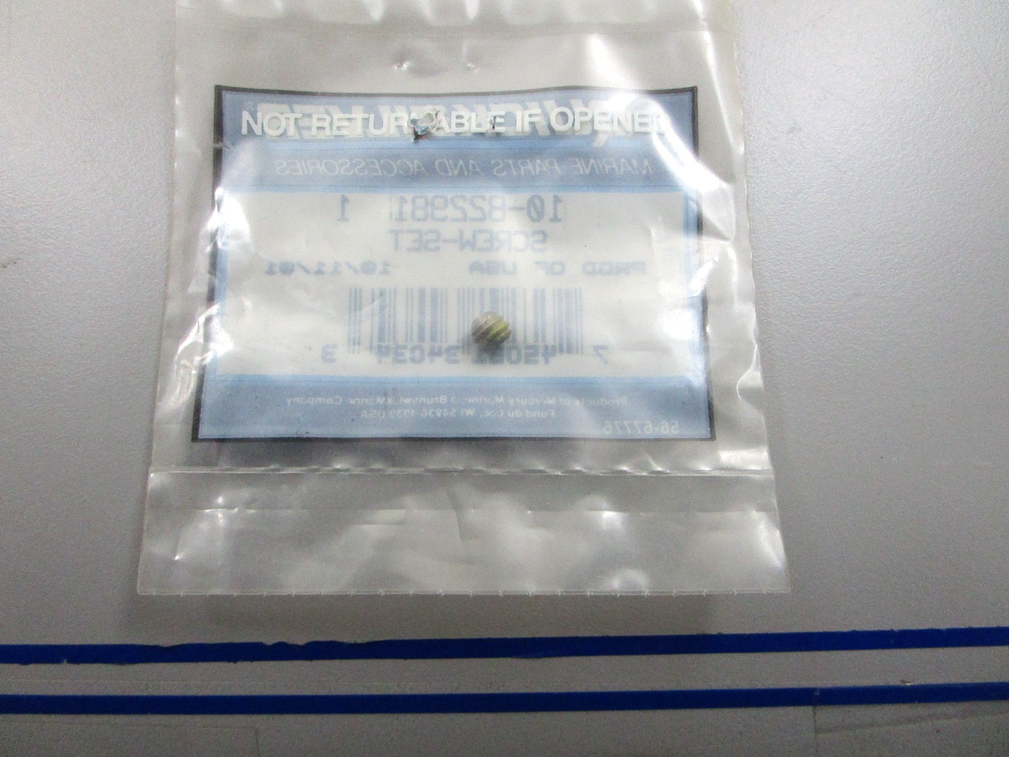 *NEW OEM* 0810 Mercury Quicksilver Set Screw 10-8229811 8229811