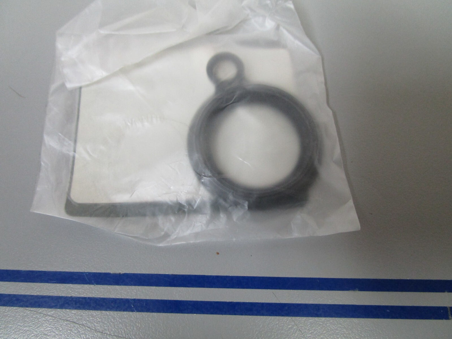 *NEW OEM* 0810 OMC Johnson Evinrude Gasket 5031296