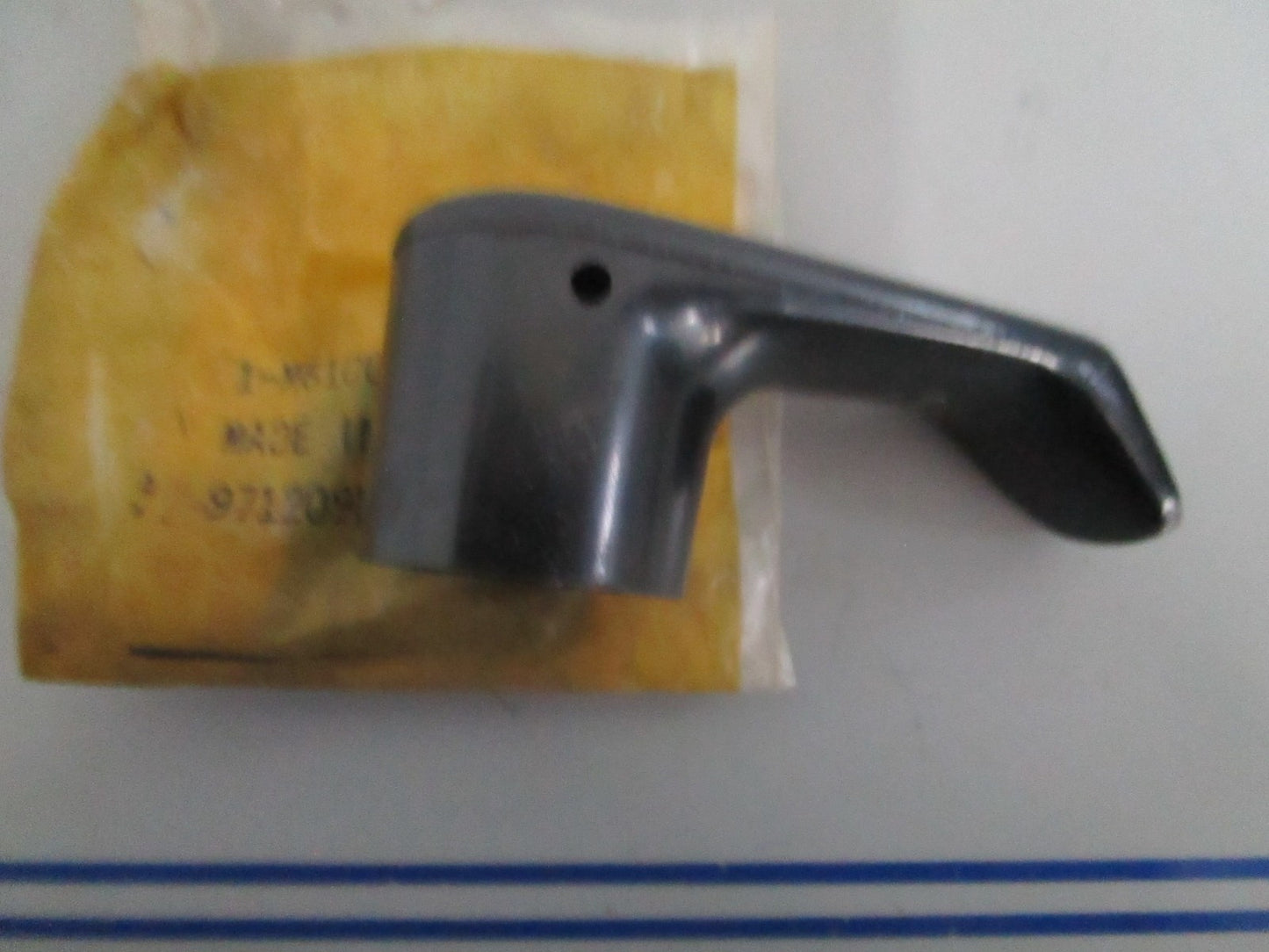 NEW OEM M61002 John Deere Handle 0820