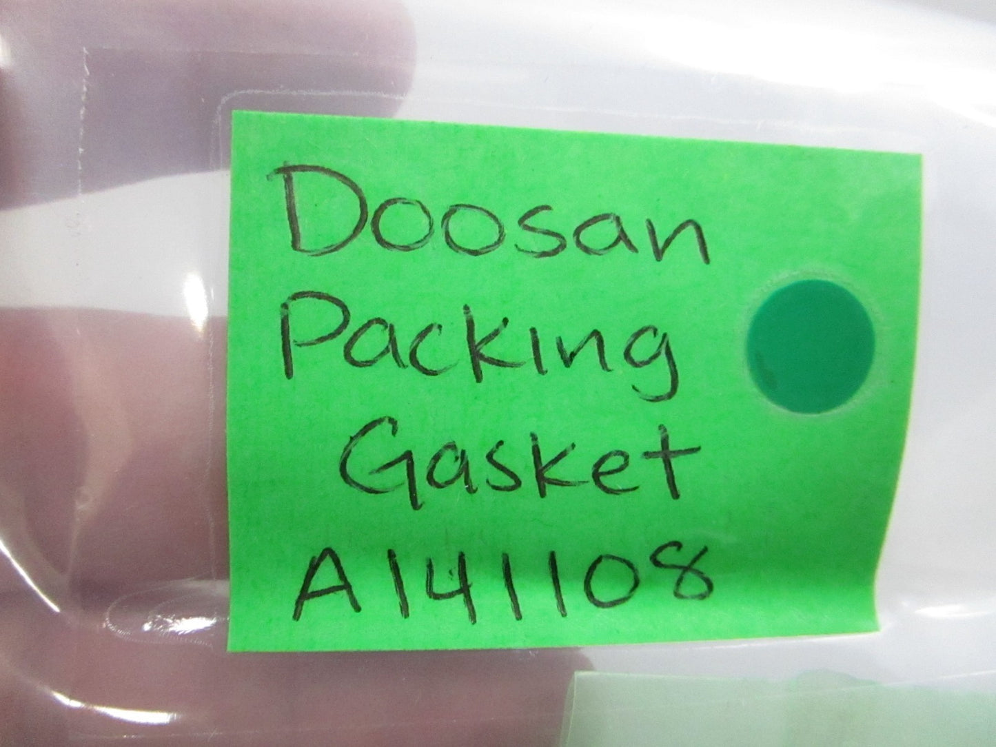 NEW OEM (LOT OF 2) A141108 Doosan Packing Gasket 0810