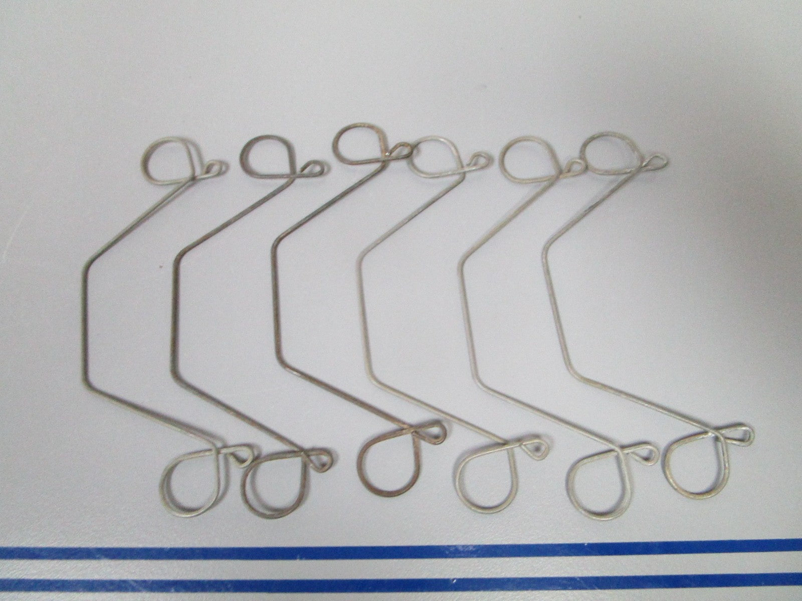 NEW OEM (LOT OF 6) 305130 0305130 OMC Johnson Evinrude Starter Spring 0810