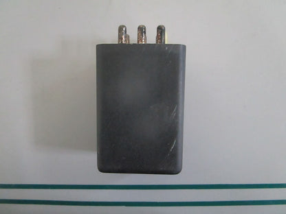 NEW OEM 0015450605 Mercedes-Benz Fuel Pump Relay 0820