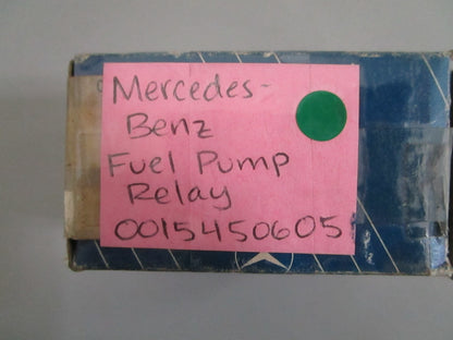 NEW OEM 0015450605 Mercedes-Benz Fuel Pump Relay 0820