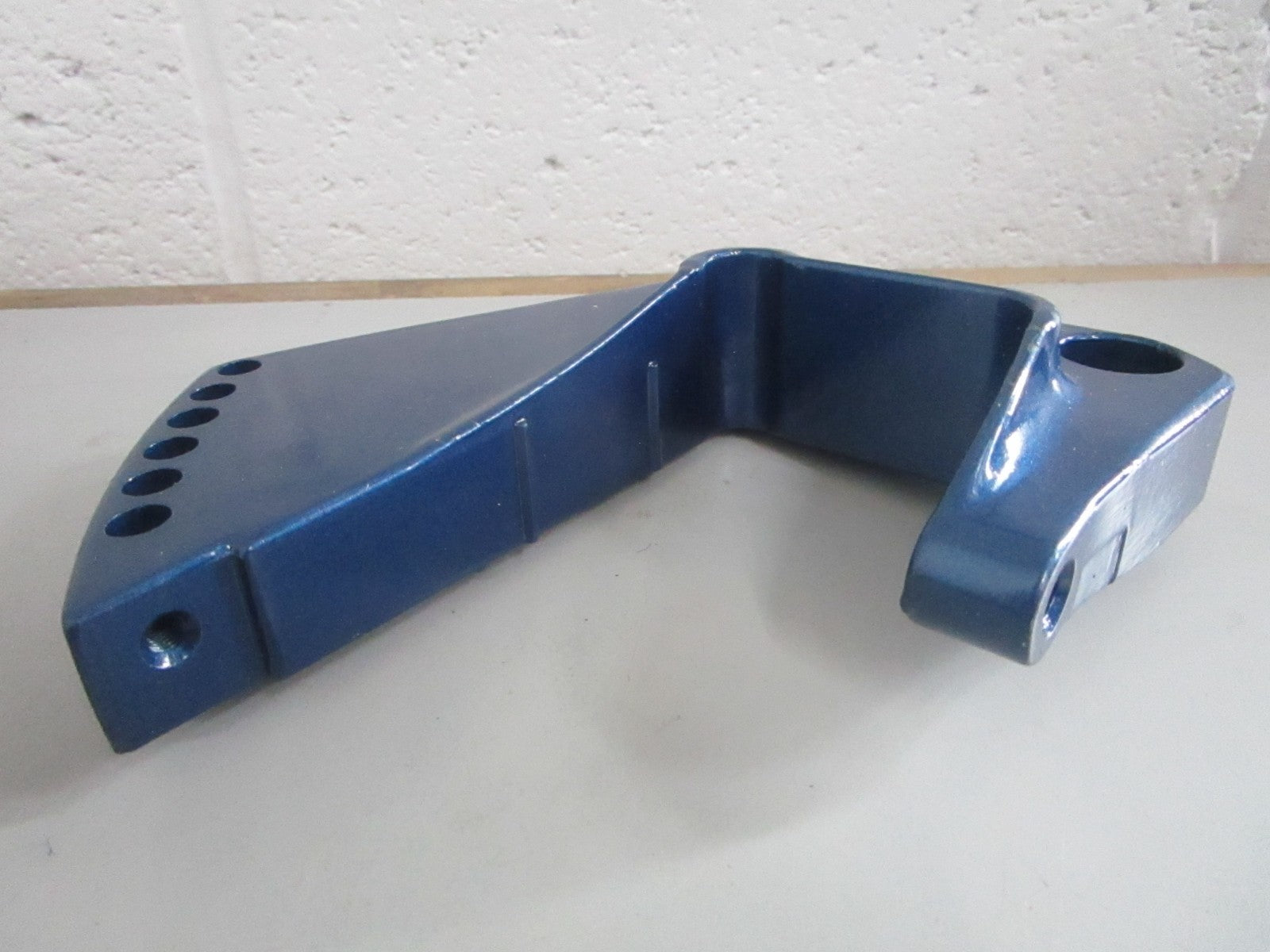 NEW OEM 36962-1120M Tohatsu Right Clamp Bracket 0820