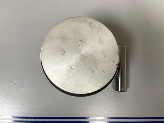 *NEW OEM* 0670 Mercury Mariner 1991 135 150 175 200hp .015 STBD Piston Ay 9738A5