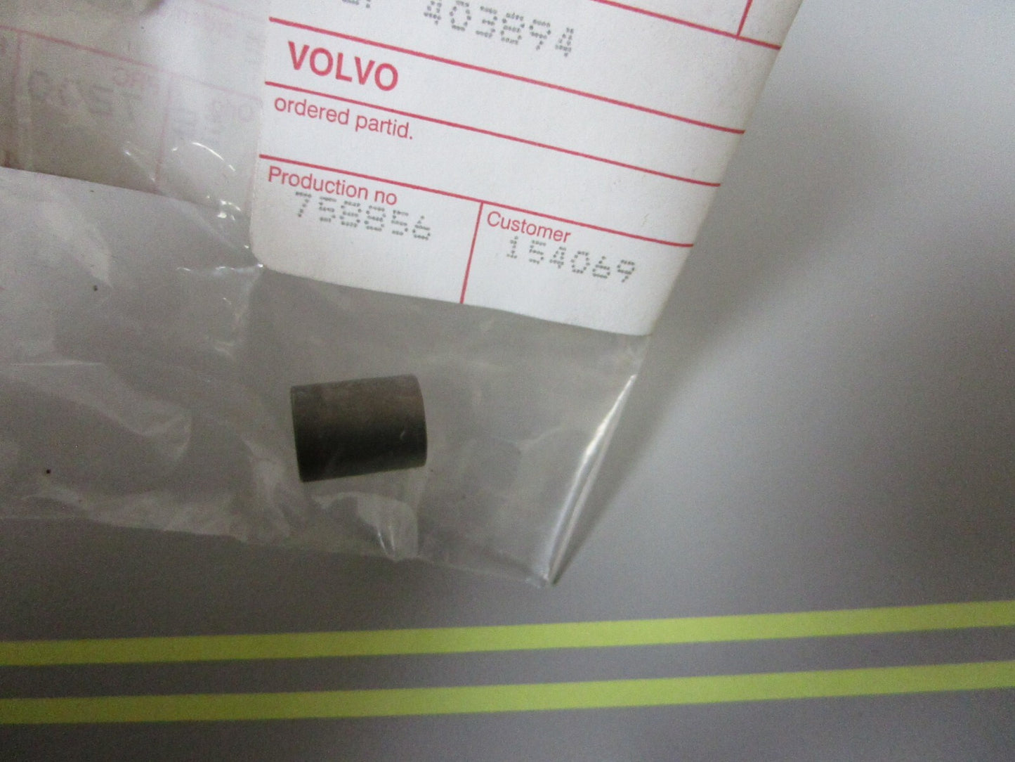 *NEW OEM* 0810 Volvo Penta Spacer Sleeve 403894