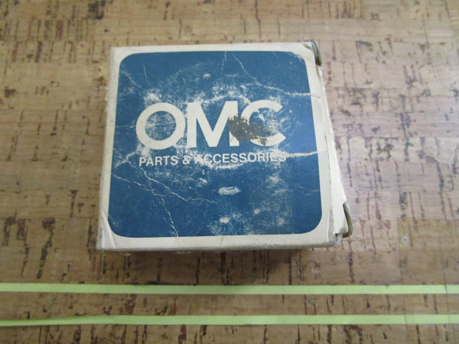 *NEW OEM* 0810 OMC Johnson Evinrude Pinion Gear 312698 0312698