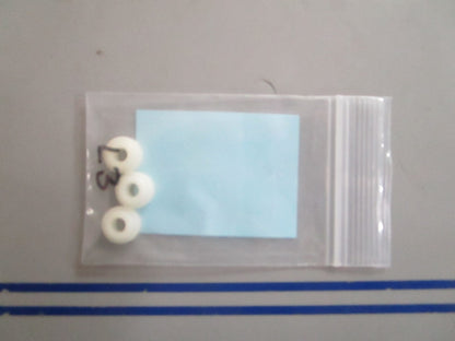 *NEW OEM* (LOT OF 3) 0810 OMC Johnson Evinrude Insulator 313126 0313126