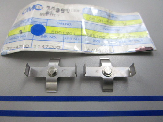 NEW OEM (LOT OF 2) 5001901 OMC Johnson Evinrude Spring & Button Assembly 0810
