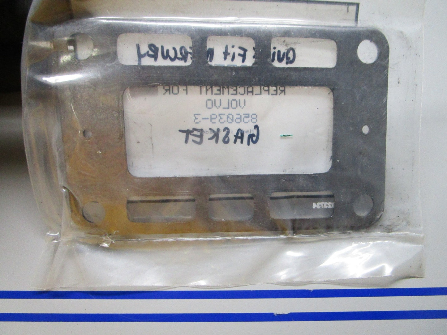 *NEW OEM* 0810 QuickFit Mercury 803356 Replaces: Volvo 856039-3