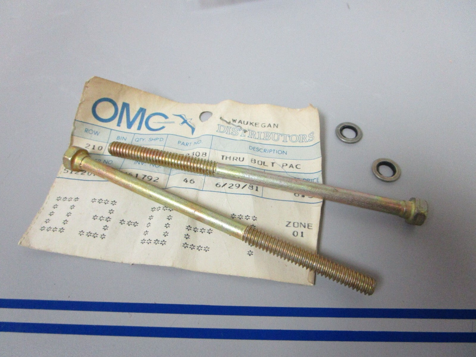 *NEW OEM* 0770 OMC Johnson Evinrude Thru Bolt Set 982308 0982308
