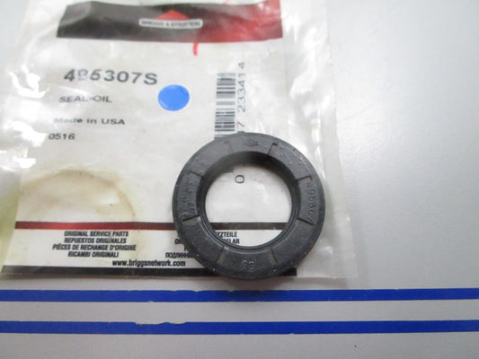 NEW OEM 495307S Briggs & Stratton Oil Seal 0810