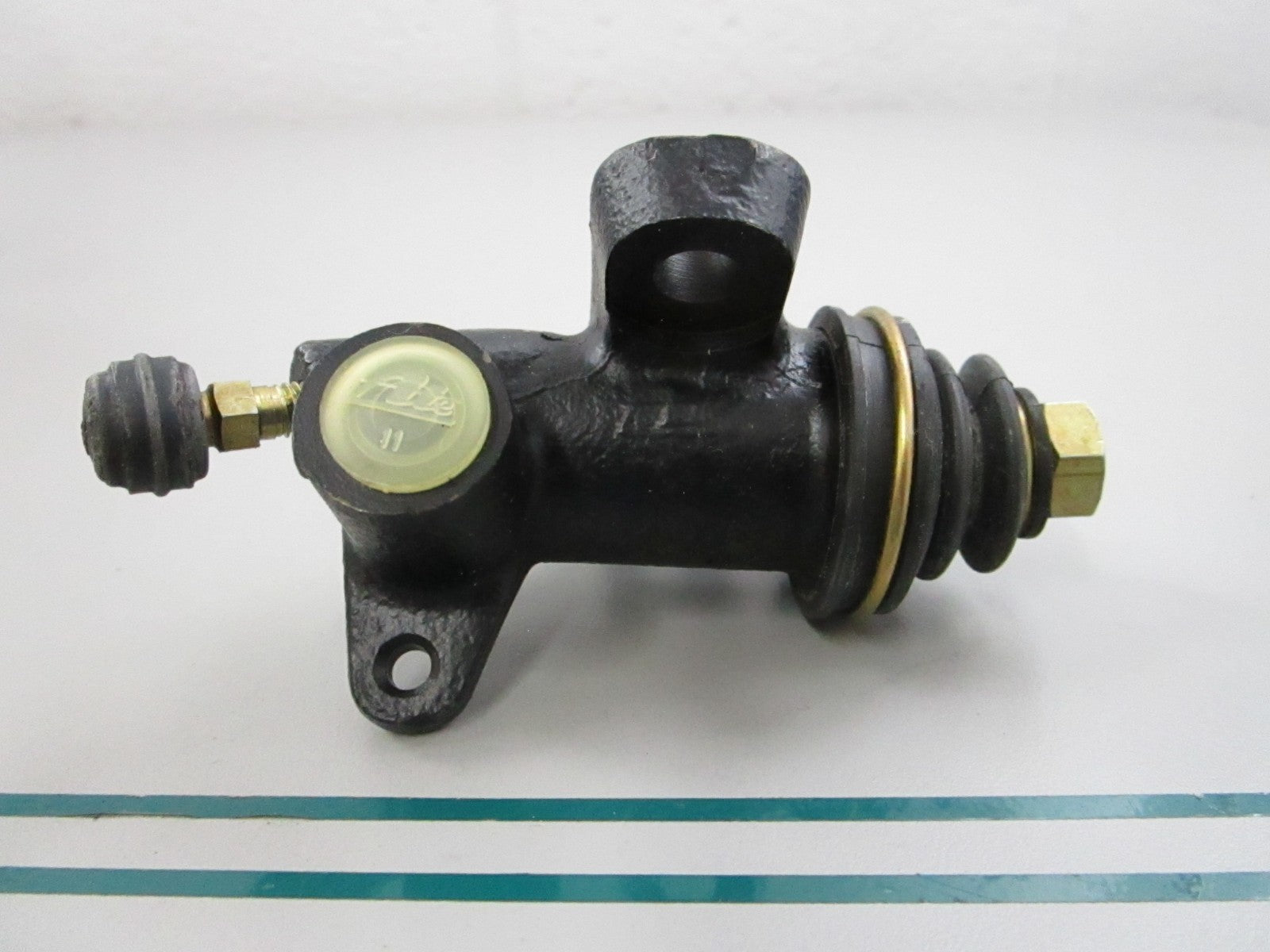 NEW OEM 0002950807 Mercedes-Benz Clutch Slave Cylinder 0810