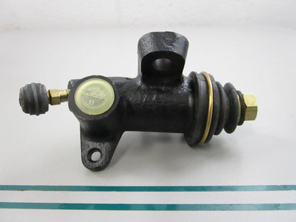 NEW OEM 0002950807 Mercedes-Benz Clutch Slave Cylinder 0810