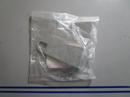 *NEW OEM* 0810 Suzuki Lower Cover Hook 61631-87D01