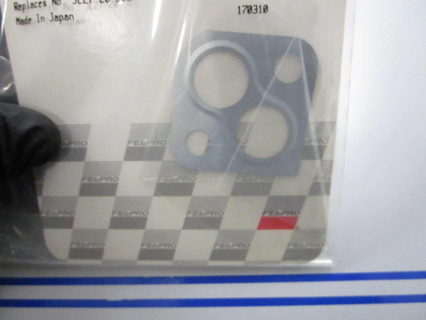 *NEW* 0810 Fel-Pro EGR Gasket 70431