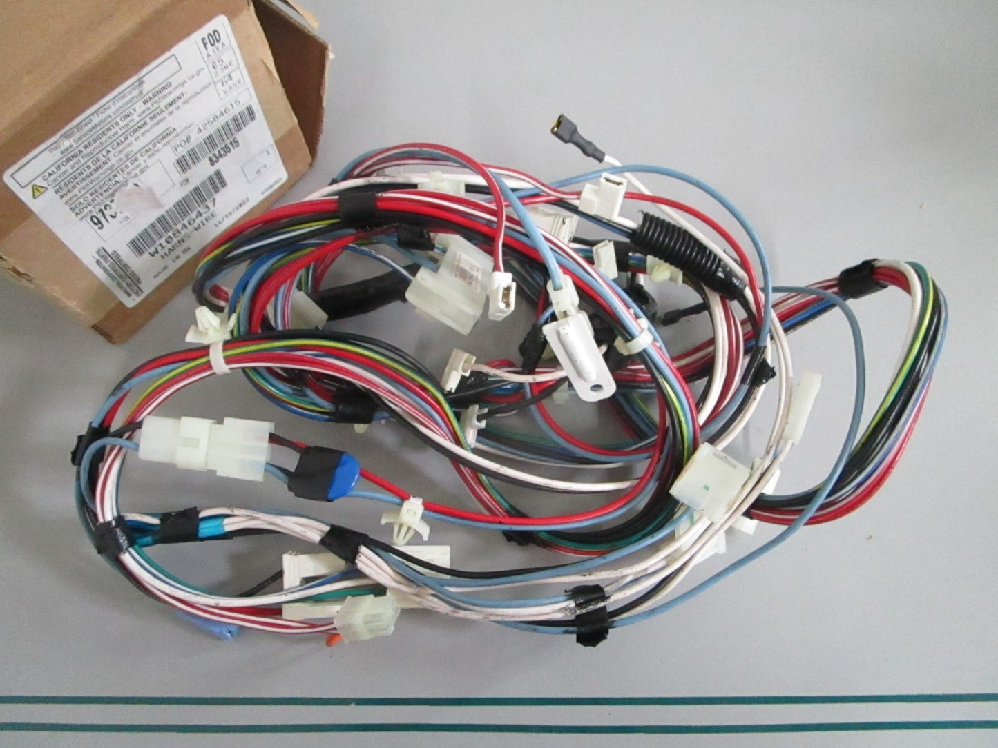 NEW OEM W10846437 Whirlpool Wire Harness 0820