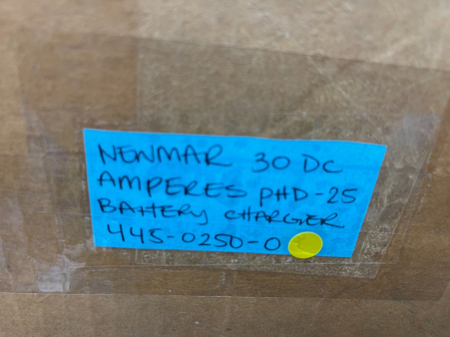 *NEW OEM* 0720 Newmar 30 DC Amperes PHD-25 Battery Charger 445-0250-0