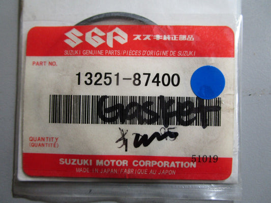 *NEW OEM* 0810 Suzuki Gasket 13251-87400