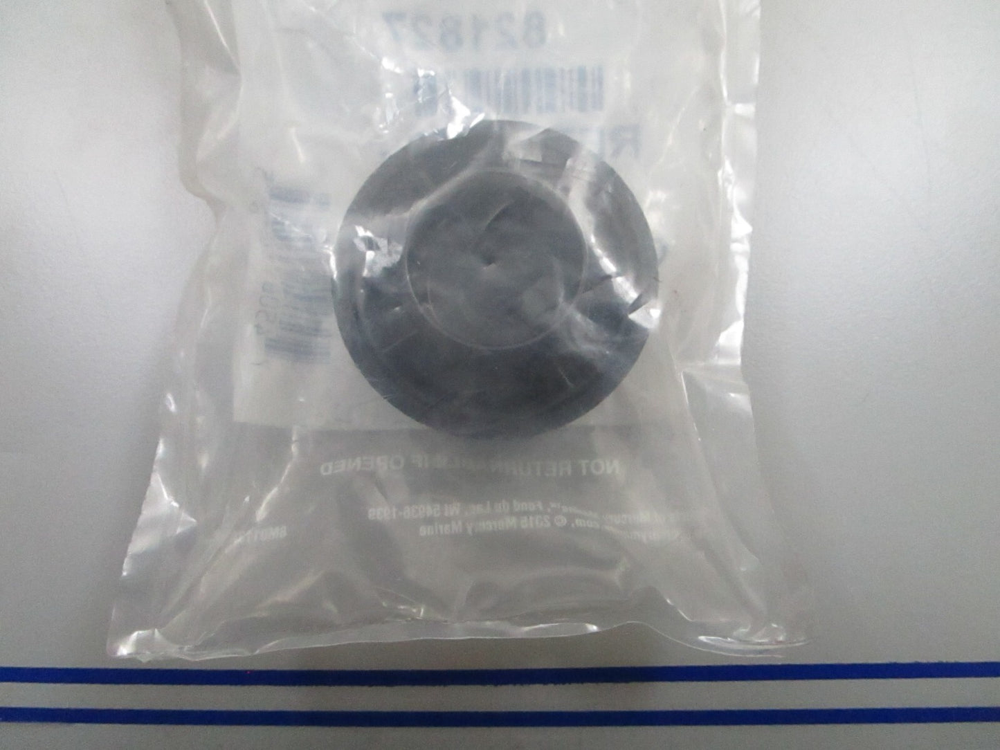 *NEW OEM* 0810 Mercury Quicksilver Shift Retainer 821827