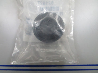 *NEW OEM* 0810 Mercury Quicksilver Shift Retainer 821827