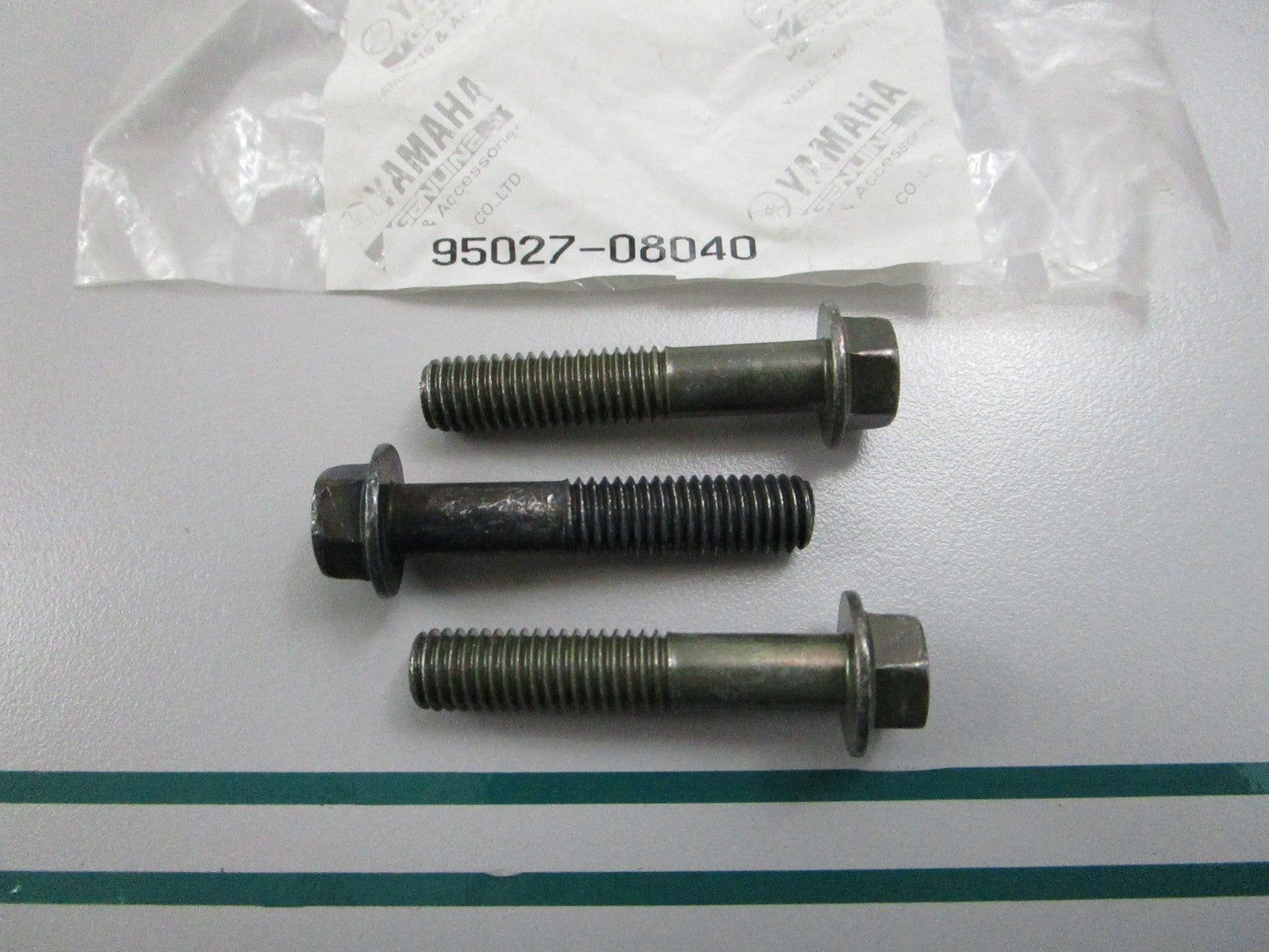 NEW OEM (LOT OF 3) 95027-08040-00 Yamaha Bolt 0810