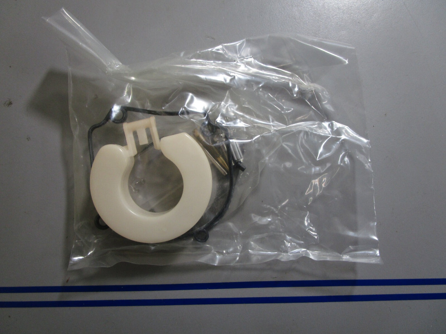 *NEW OEM* 0810 Mercury Quicksilver Carburetor Repair Kit 84475M